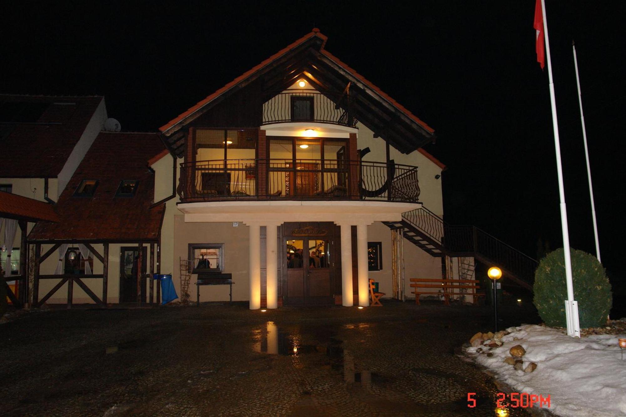 Podkowa Modliszow Villa Eksteriør bilde